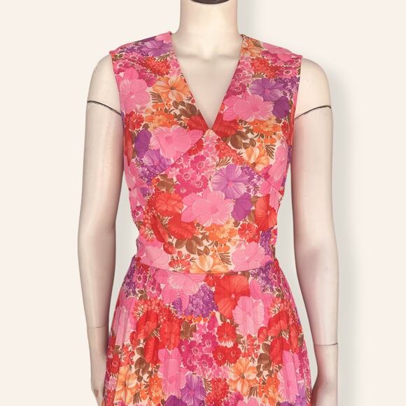 VTG Sleeveless V Neck Pink / Orange Floral Pleated Fit & Flare Midi Dress Size 6 - Picture 5 of 7